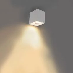 QAZQA Moderne Wandleuchte weiß IP44 - Baleno I.